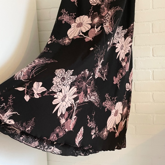 Vintage 90s Y2K Maxi Skirt Dark Floral Fairy Lettuce hem Black Pink Romantic 1X - Picture 4 of 9